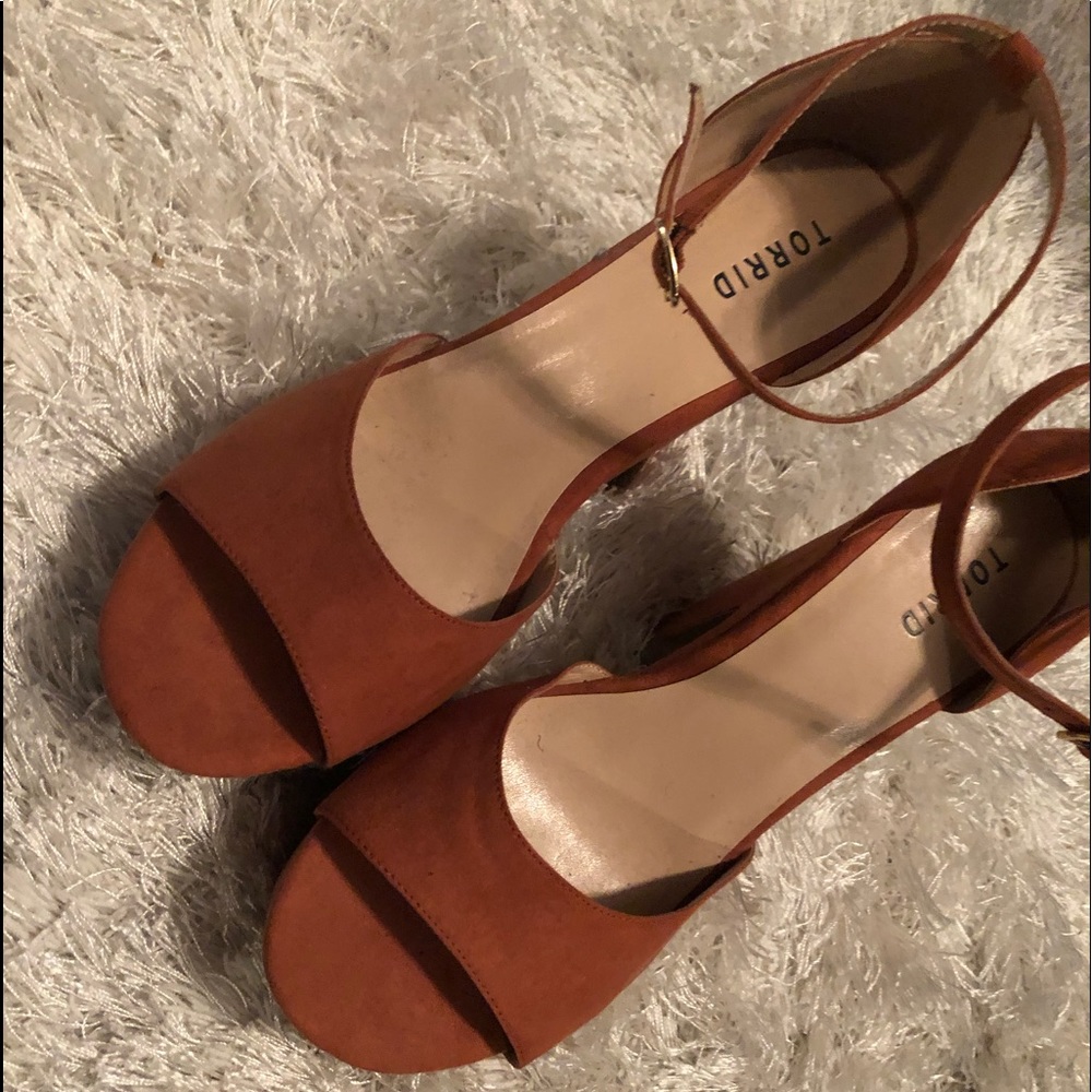 Peep toe Platform Heel